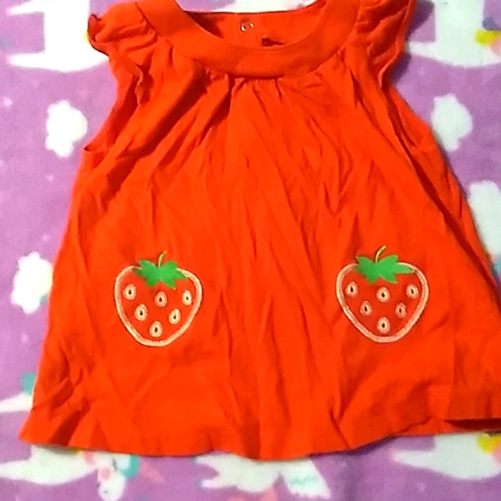 Strawberry top size 24 months
